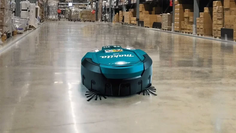 Aspirator Robot Makita DRC200ZD pentru suprafete mari