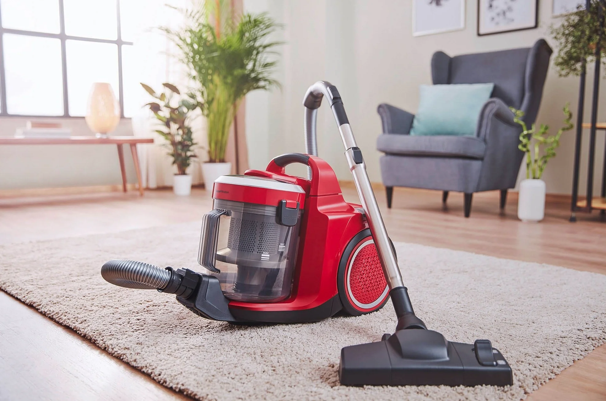 Aspirator cu Filtrare in Apa BEKO VCW62801BR Aspirator cu Filtrare in Apa BEKO VCW62801BR